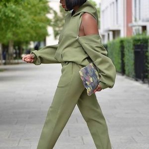 Sexy 2 piece sweatsuit